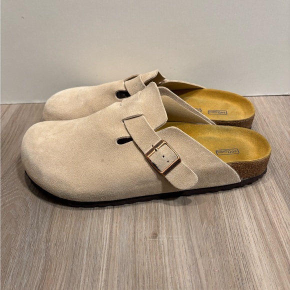 Sold - Picture 3 of 6